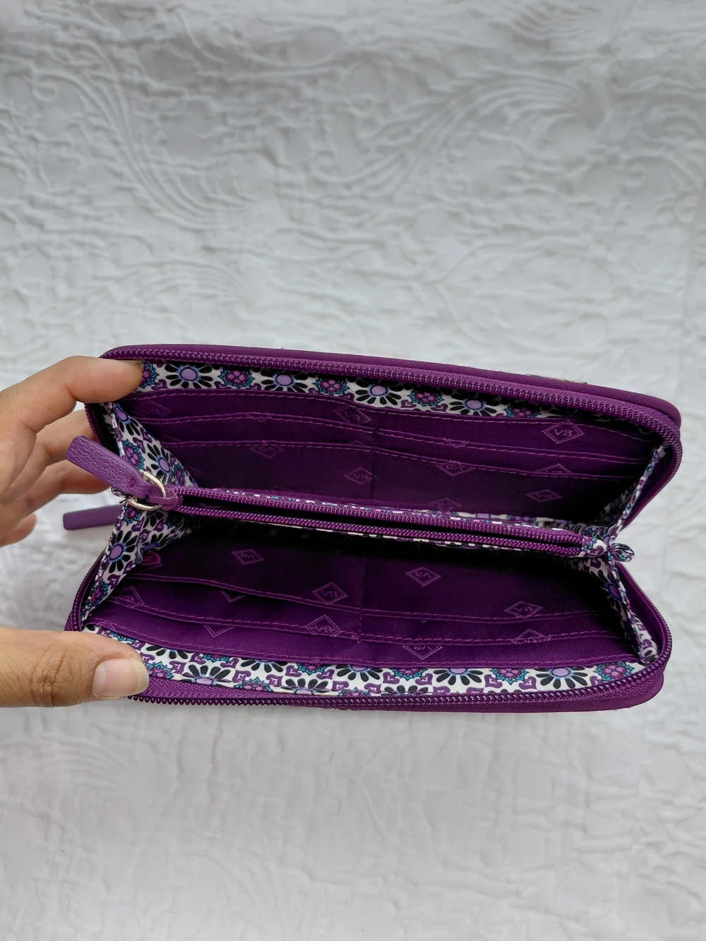 Vera Bradley Purple/Black And Lilac Wallet with Purple Teal Medallions - Picture 3 of 12